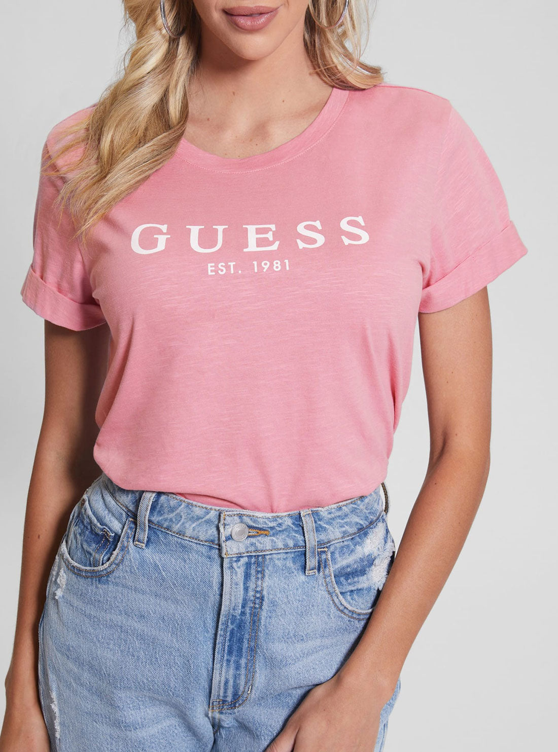 GUESS Women's Eco Pink 1981 Roll Cuff Logo T-Shirt W2BI68K8G01 Detail View