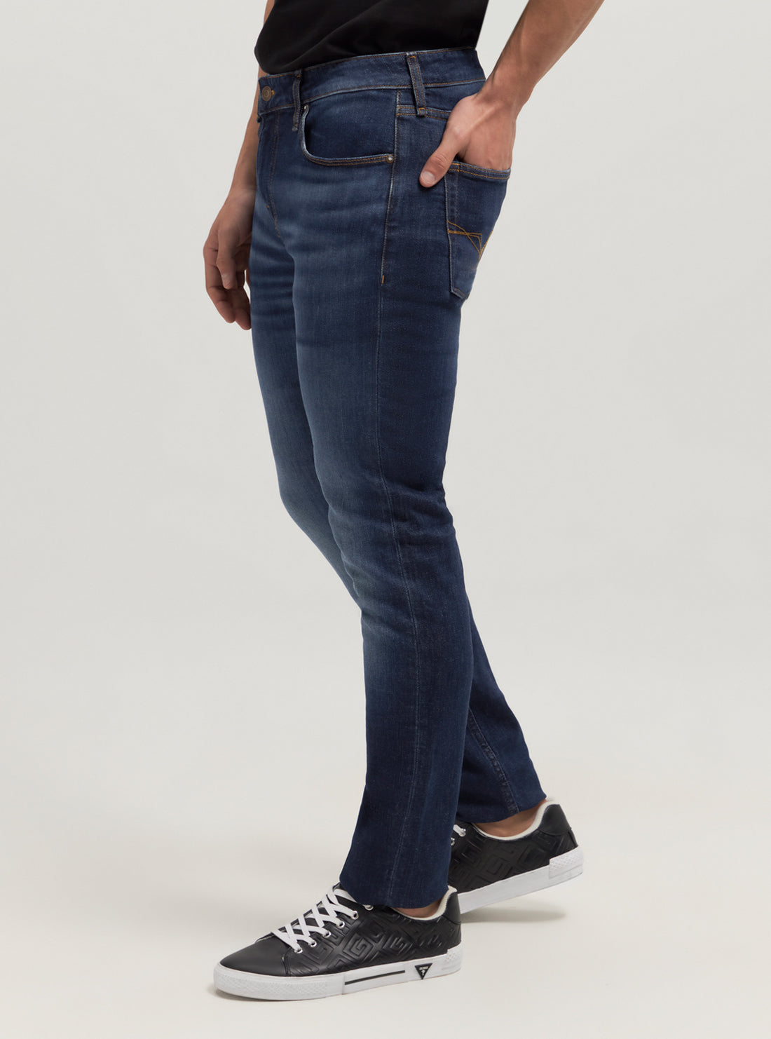 Eco Low-Rise Slim Chris Denim Jeans In Carry Dark Wash