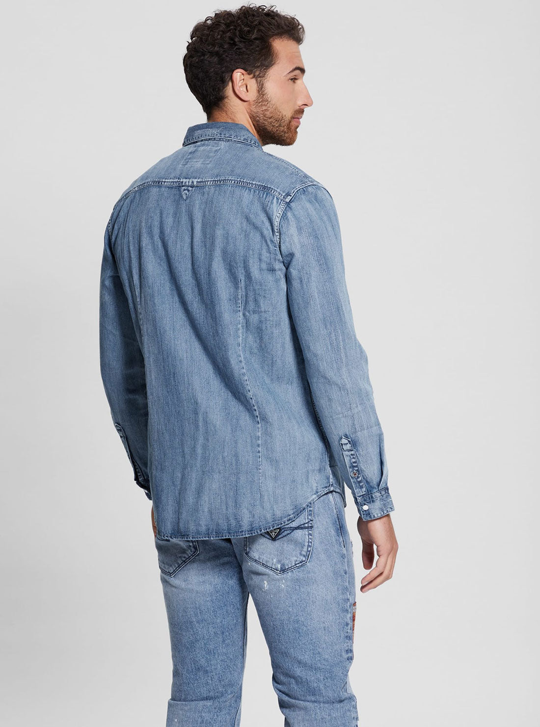 Blue Truckee Denim Shirt | GUESS Men's | Back view