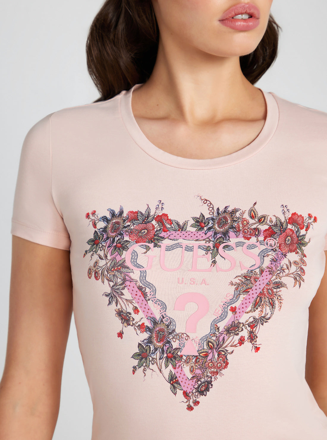 Eco Light Pink Flower Triangle Logo T-Shirt | GUESS Women's Apparel | detail view