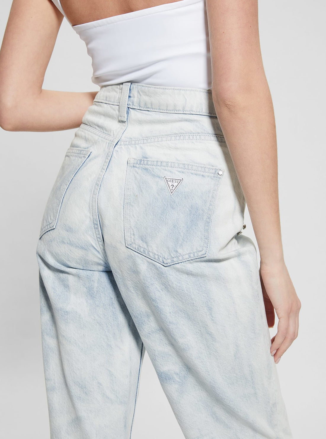 High-Rise Mom Jeans in Light Wash