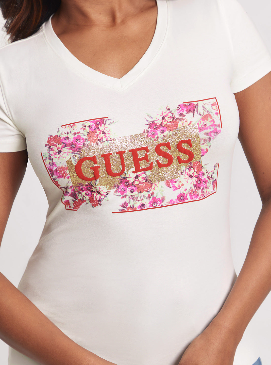 GUESS Eco White Flowers Logo T-Shirt detail view