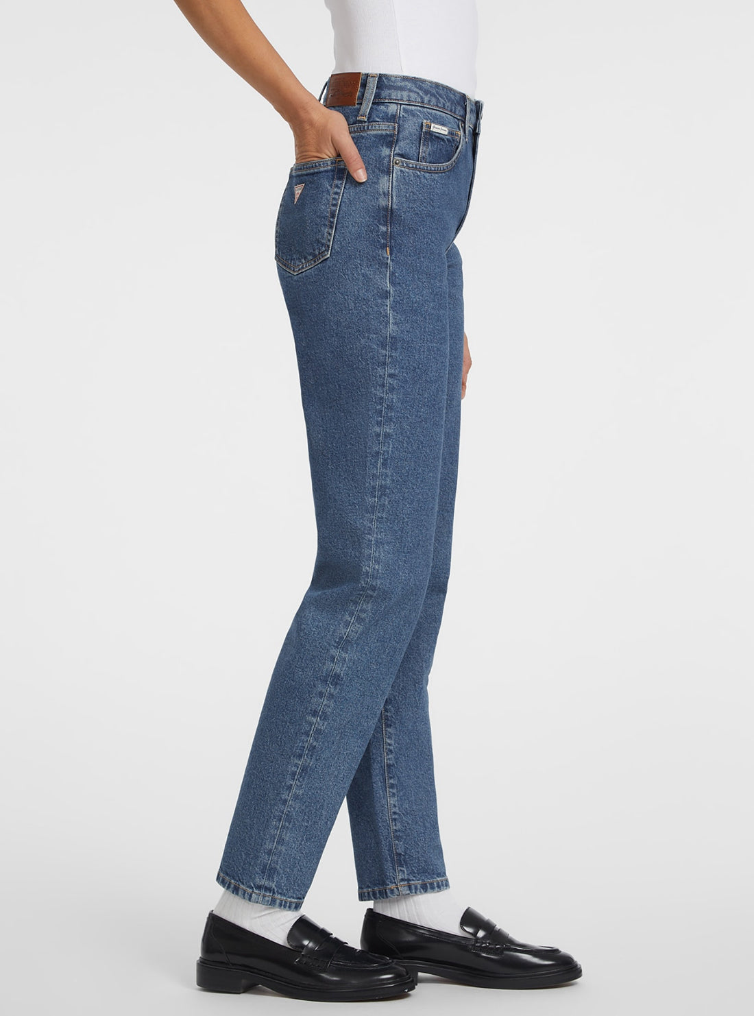 Guess Jeans G06 High-Rise Mom Jeans side view