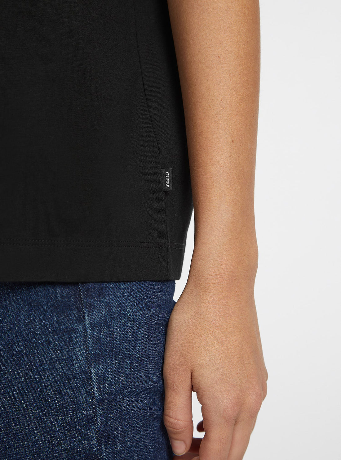 Guess Jeans Black Short Sleeve T-Shirt detail view