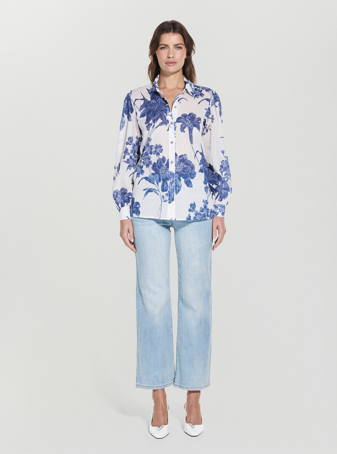 GUESS Womens Blue Floral Clara Button-Up Top W5GH85WH6C0 Full View