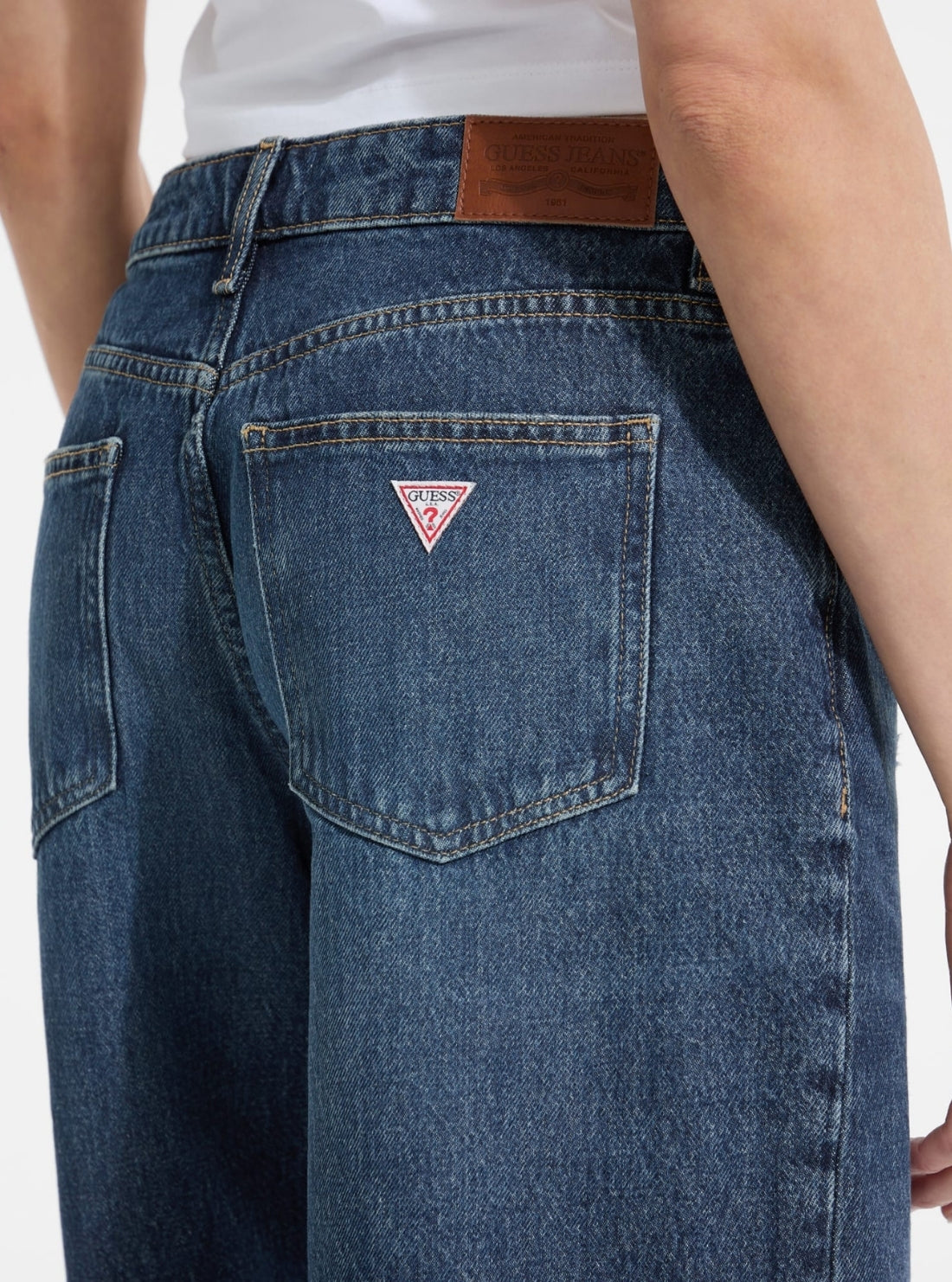 Guess Jeans Blue Baggy Denim Shorts
W5YD1DD5R22 Back Detail View