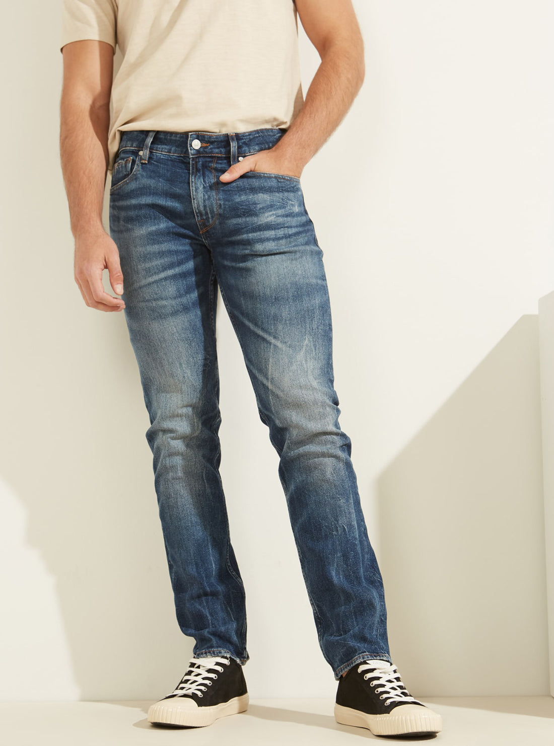 GUESS Mens Eco Mid-Rise Slim Tapered Denim Jeans in Antique Wash M0RAS2R47I1 Front View