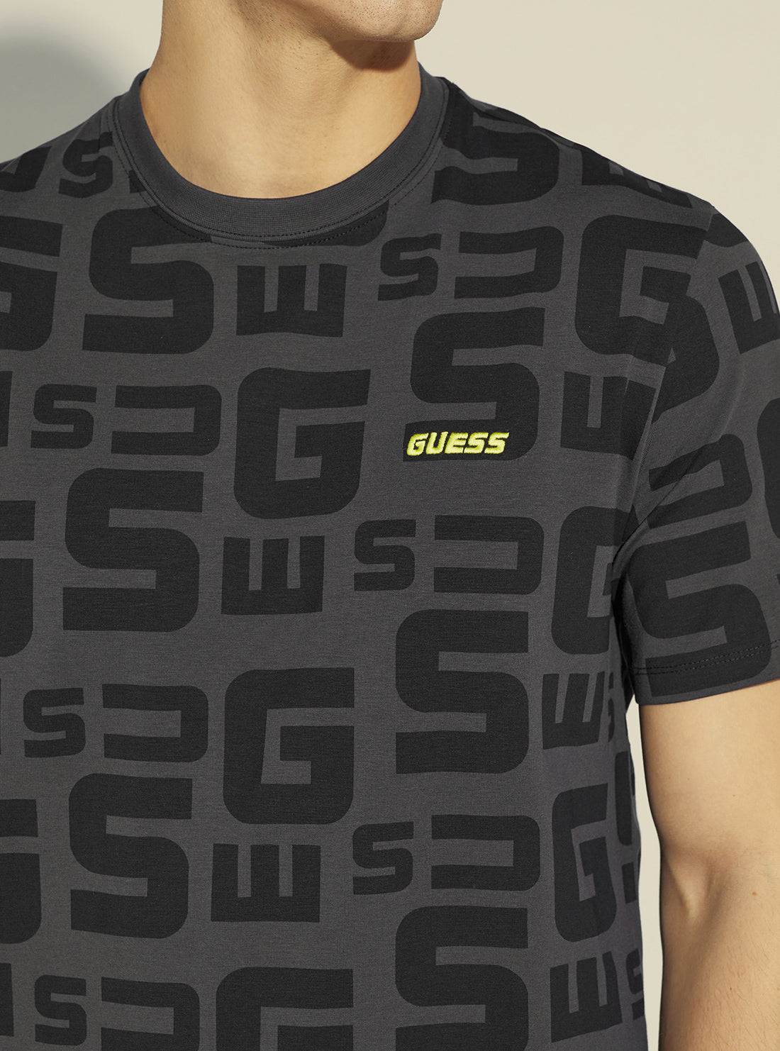 GUESS Men's Eco Black Galen Logo Active T-Shirt Z2YI08J1311 Detail View