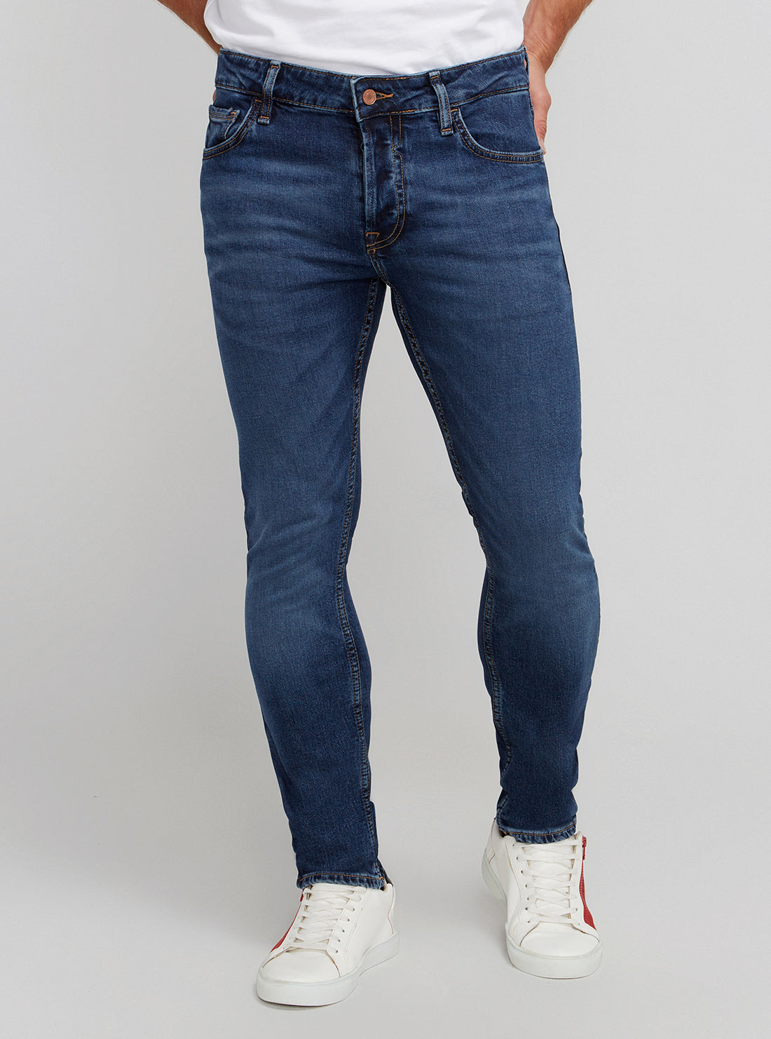 GUESS Men's Eco Low-Rise Skinny Miami Fly Denim Jeans In Reloop Wash M2BA04D4TB2 Front View