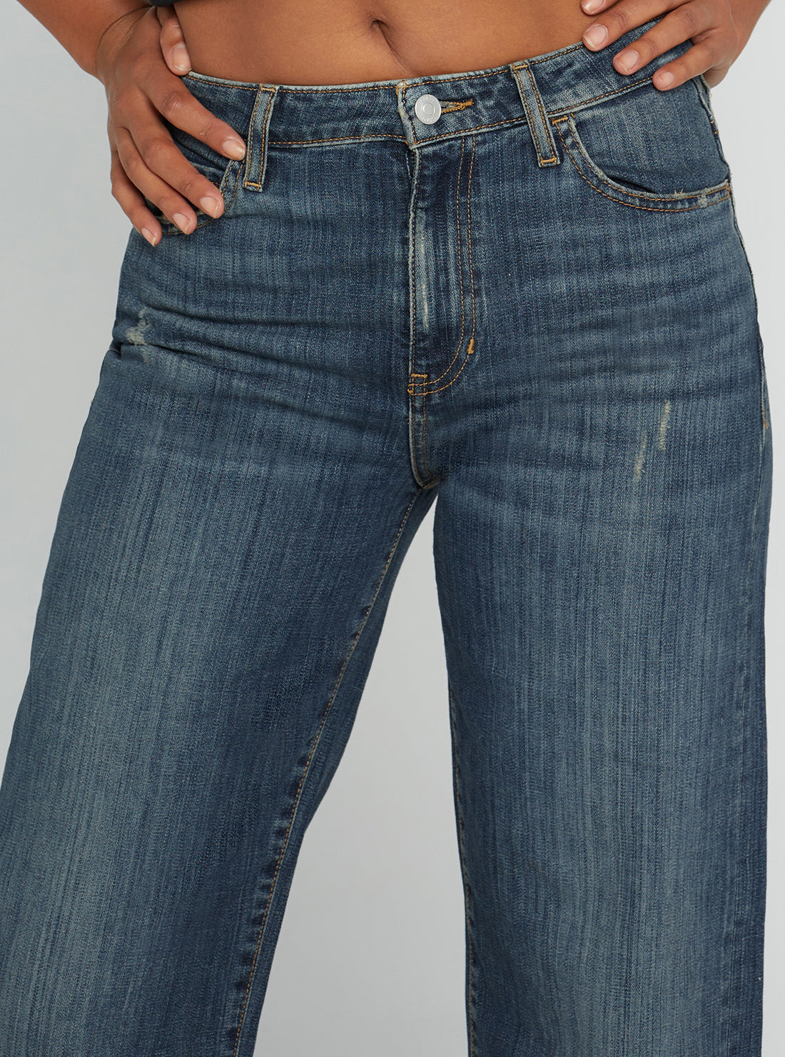 GUESS Women's Eco High-Rise 90s Boyfriend Denim Jeans In Waterton Blue Wash W2BA60D4VM0 Close View