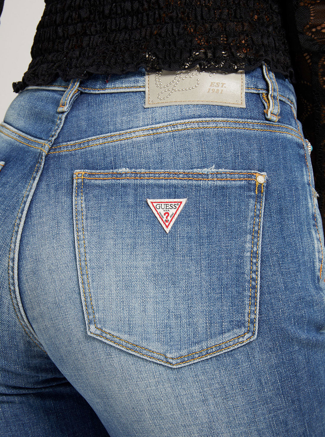 GUESS Womens High-Rise Tapered Mom Denim Jeans In Vintage Mid Wash W2GA21D3ZTL Back Detail  View