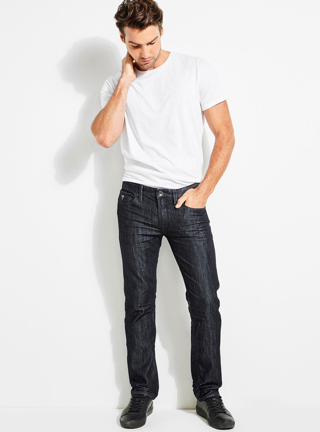 GUESS Mens Low-Rise Slim Straight Denim Jeans in Smokescreen Wash MB3AS121OD0 Model View